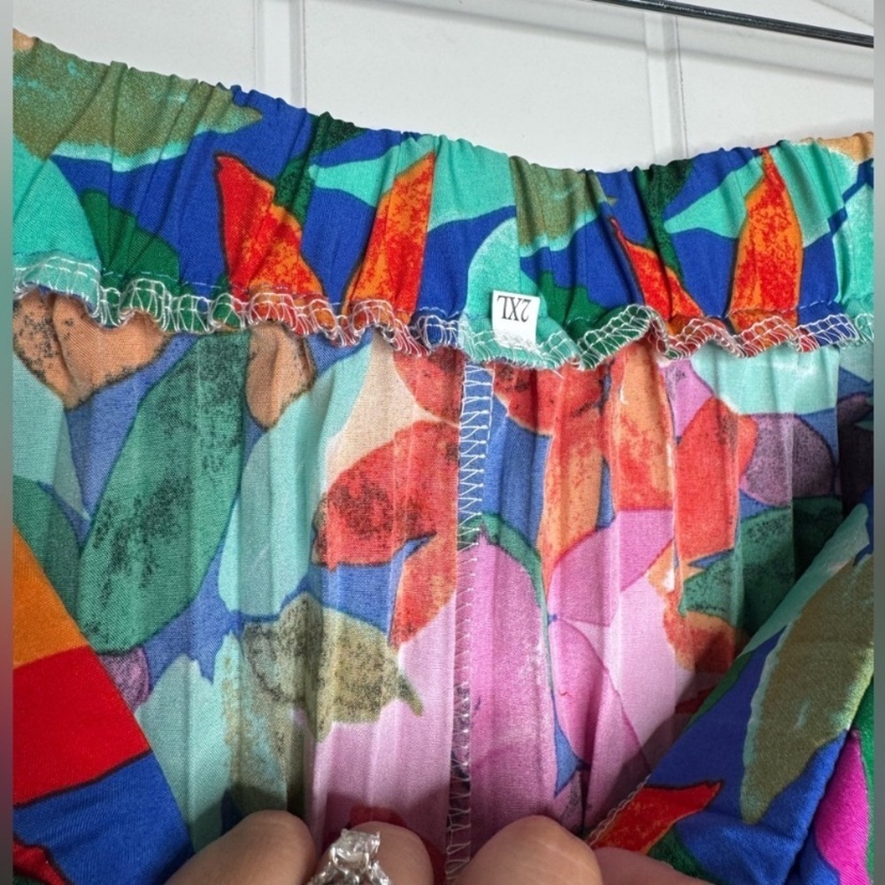 EUC Beautiful Colorful Floral Skirt - Picture 2 of 2